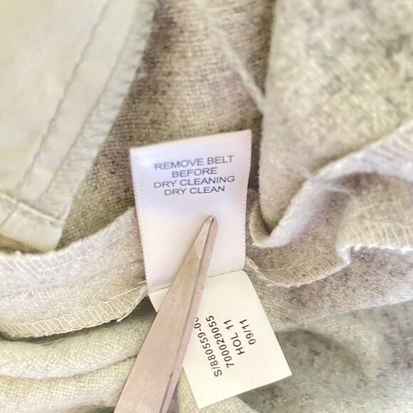 Banana Republic Dress 4P Gray Jewel Strapless Holiday Party Fit & Flare FLAW - Picture 8 of 9